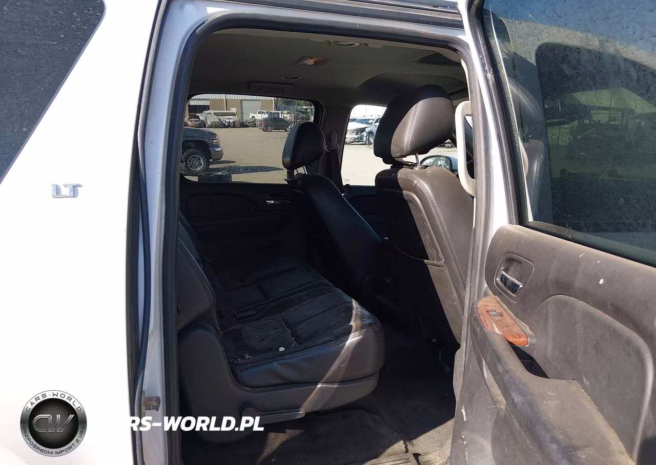 2012 Chevrolet Suburban Lt VIN:1GNSKJE73CR314652 - 8