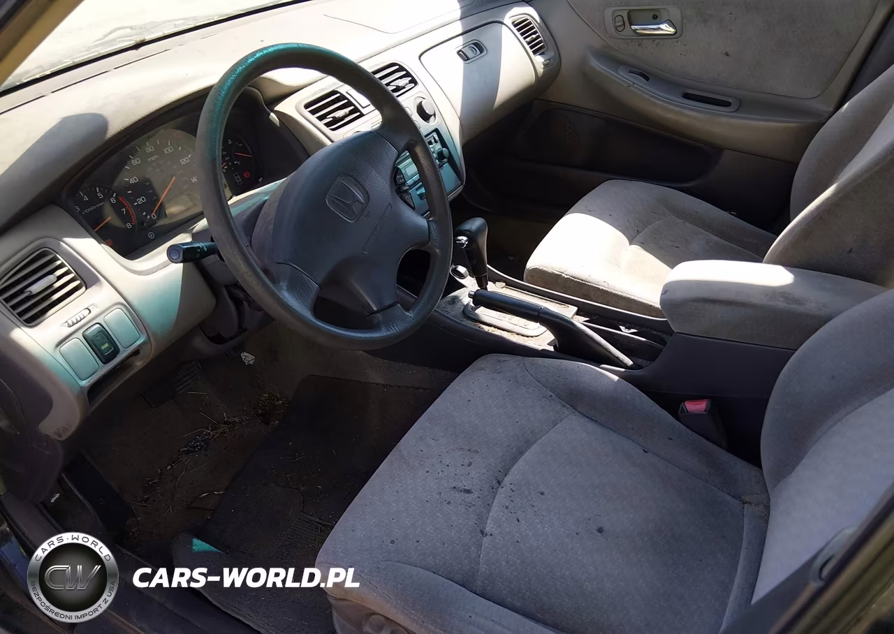 2002 Honda Accord 2.3 Lx VIN:3HGCG56472G700856 - 5