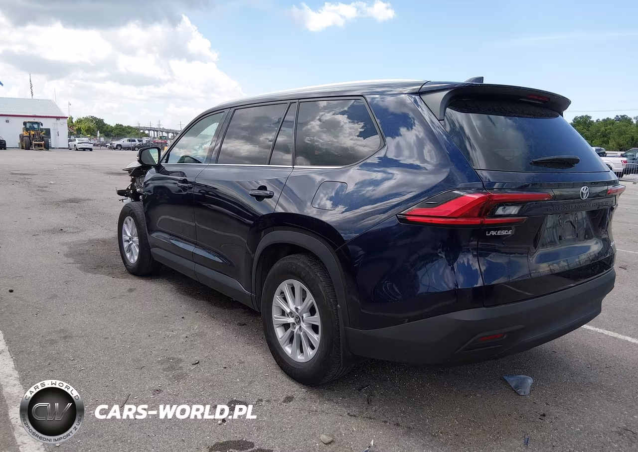 2024 Toyota Grand Highlander Xle VIN:5TDAAAA54RS011062 - 3