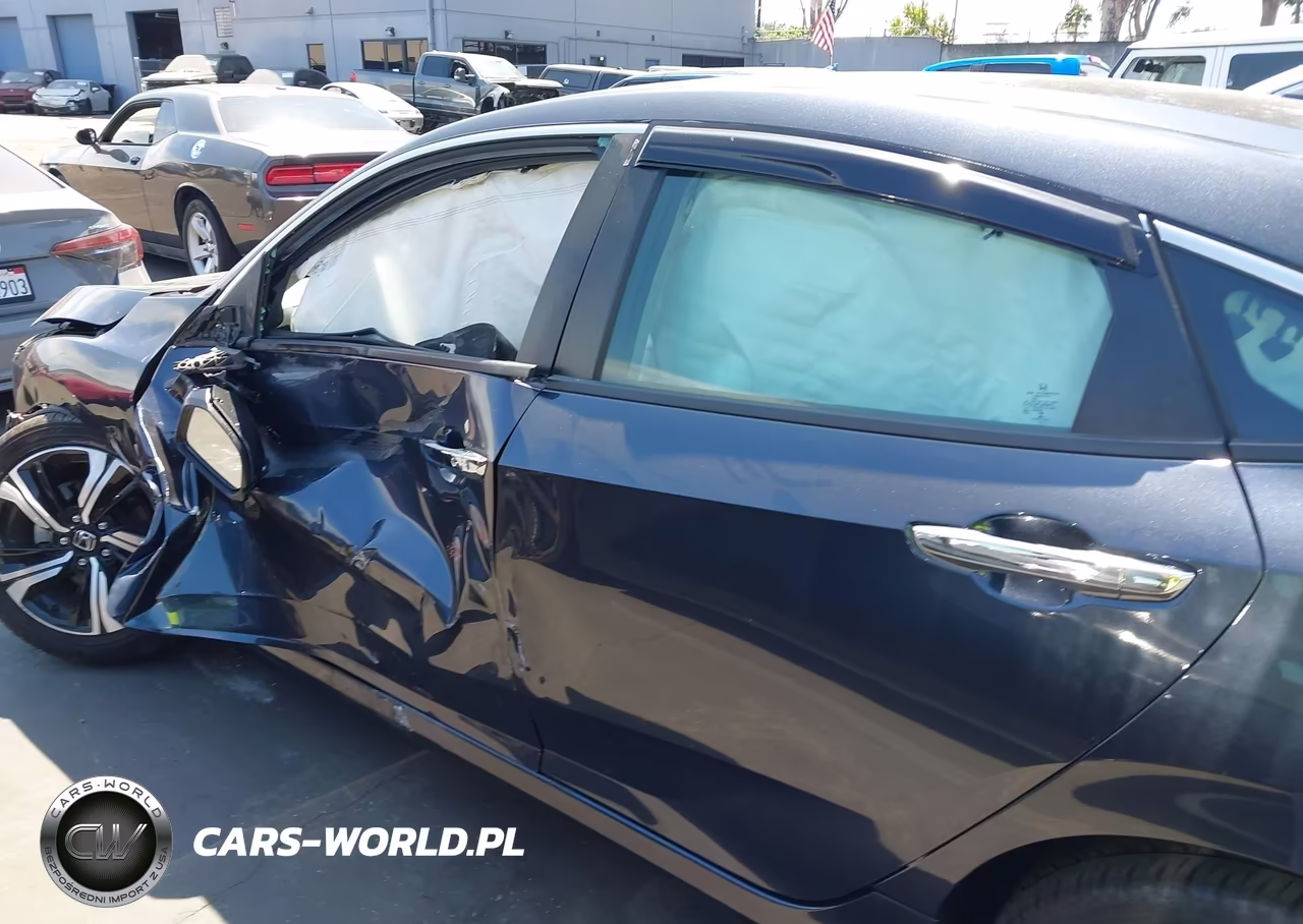 2016 Honda Civic Touring VIN:19XFC1F93GE200787 - 14