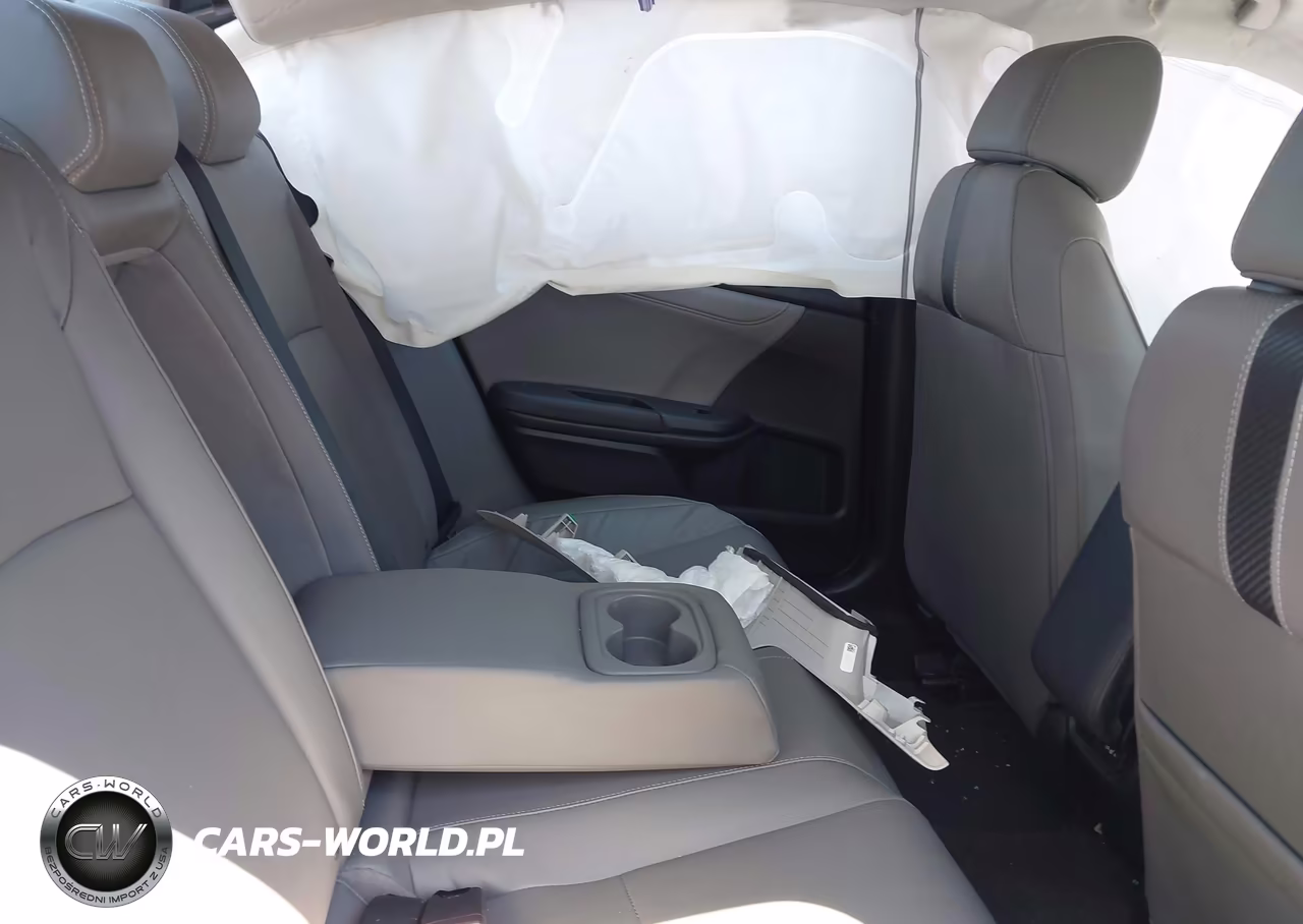 2016 Honda Civic Touring VIN:19XFC1F93GE200787 - 8