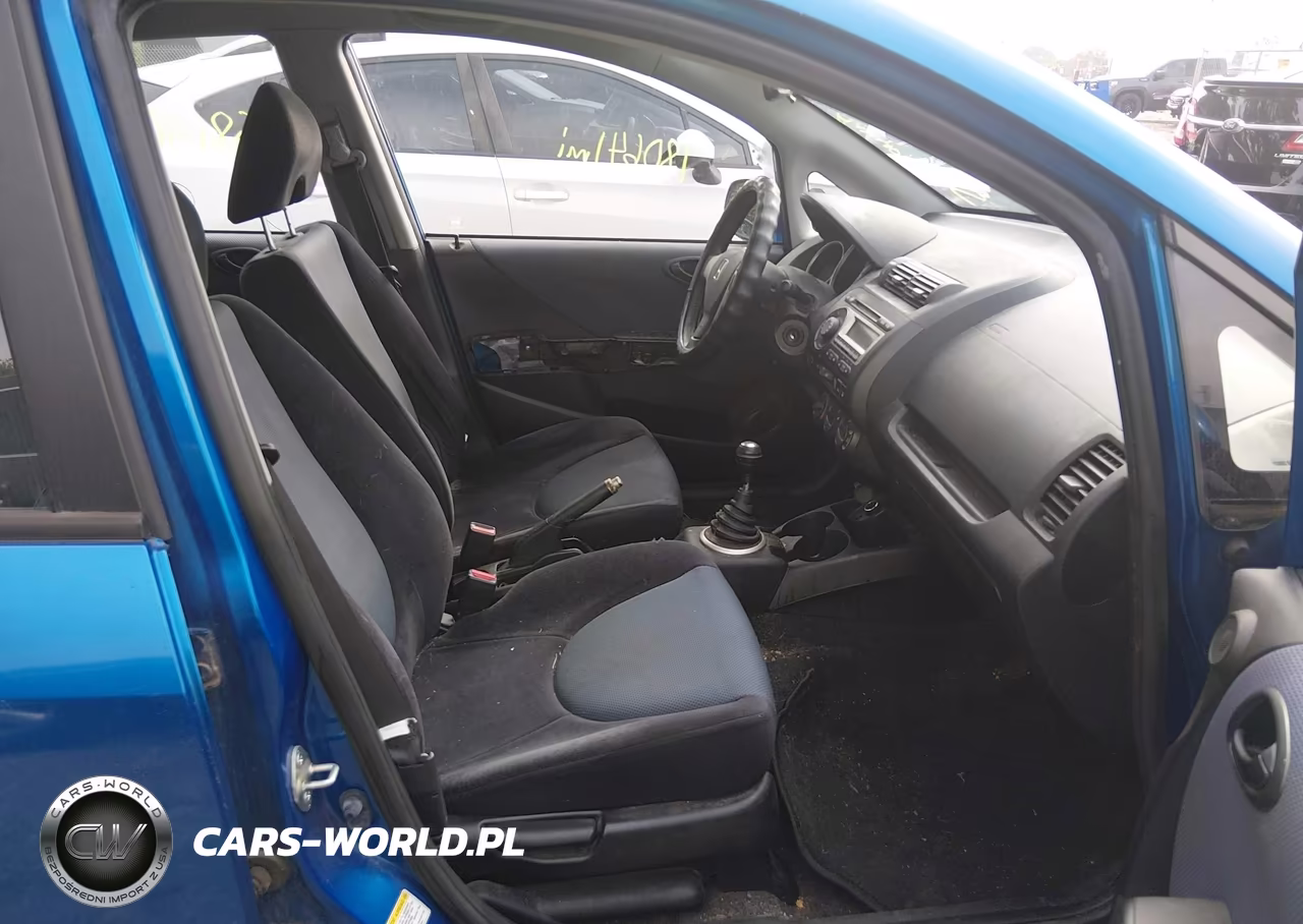 2007 Honda Fit Sport VIN:JHMGD37697S050620 - 5