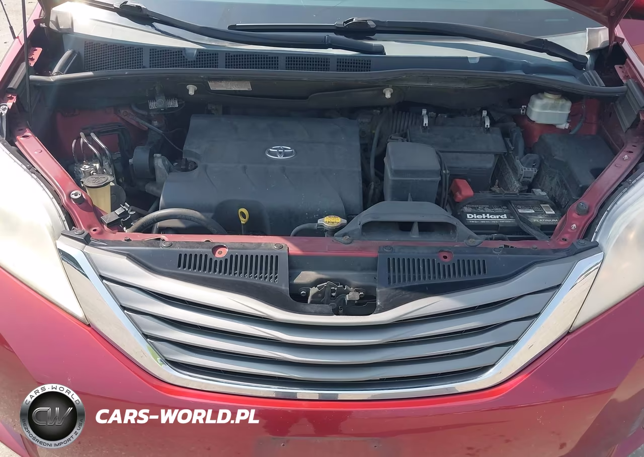 2013 Toyota Sienna Xle V6 8 Passenger VIN:5TDYK3DC8DS325954 - 10