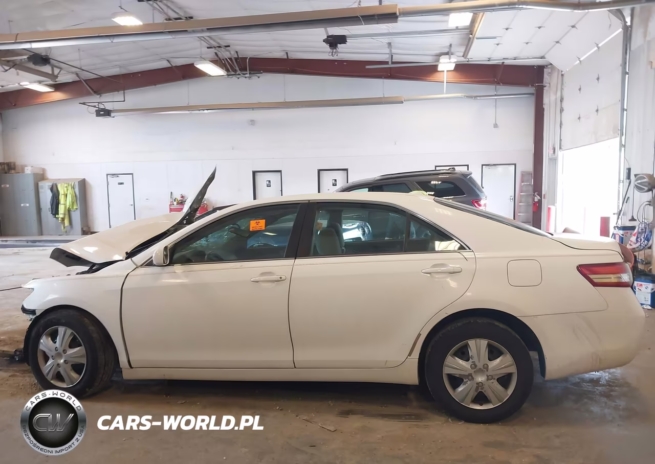 2011 Toyota Camry VIN:4T1BF3EK5BU722204 - 13