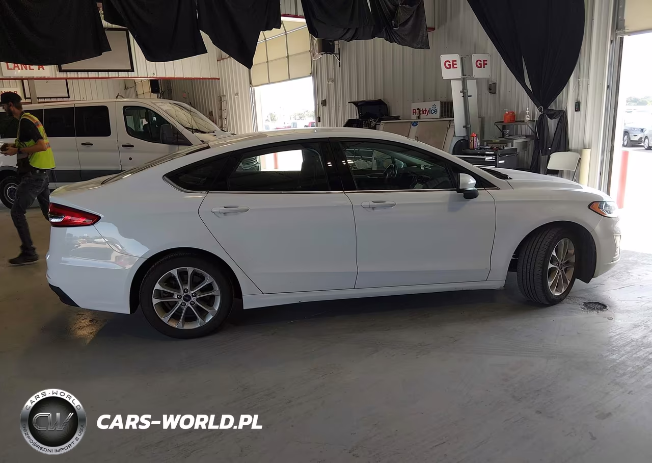 2020 Ford Fusion Hybrid Se VIN:3FA6P0LU6LR224095 - 13
