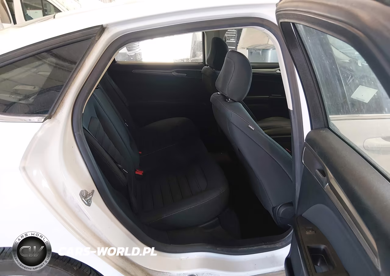 2020 Ford Fusion Hybrid Se VIN:3FA6P0LU6LR224095 - 8