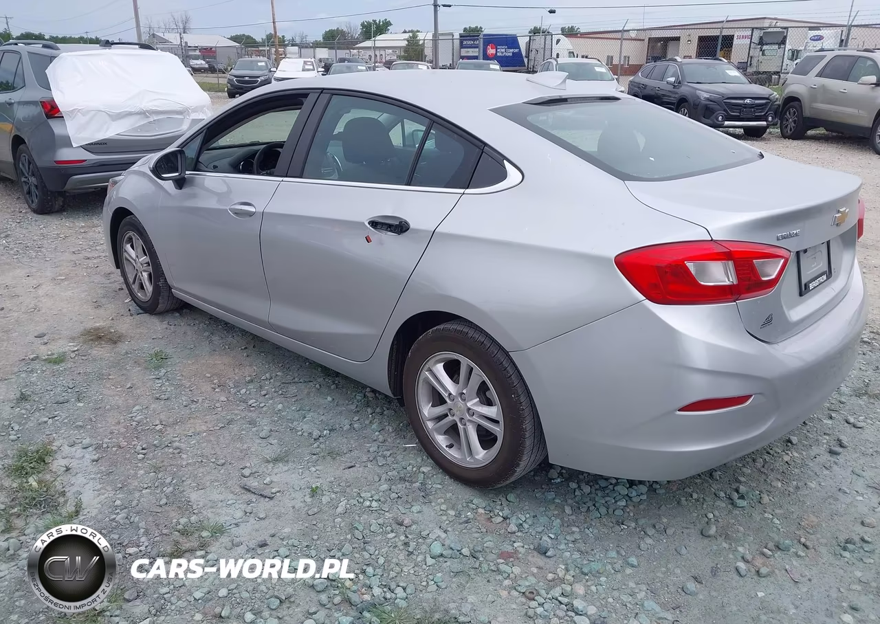 2017 Chevrolet Cruze Lt Auto VIN:1G1BE5SM9H7217534 - 3