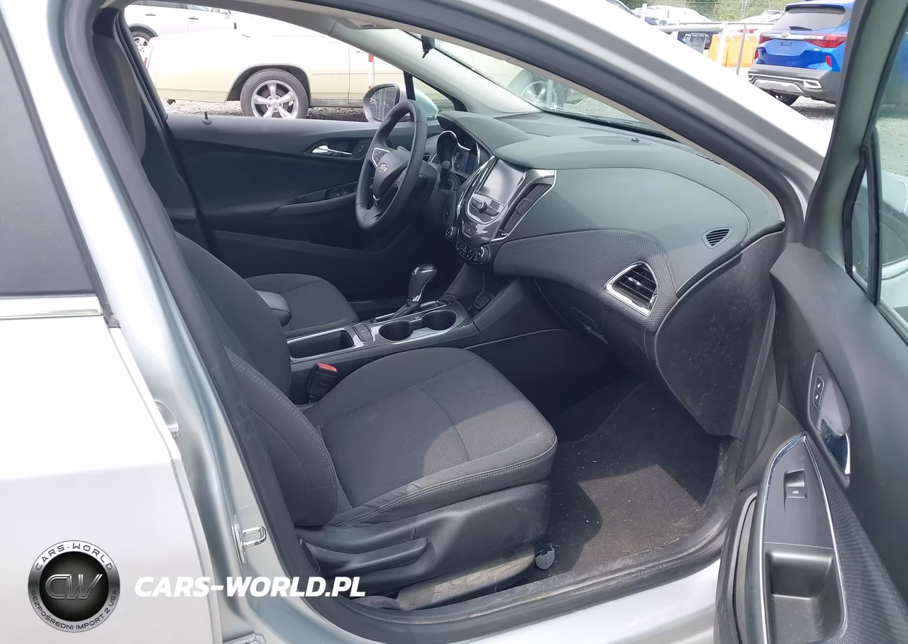 2017 Chevrolet Cruze Lt Auto VIN:1G1BE5SM9H7217534 - 5