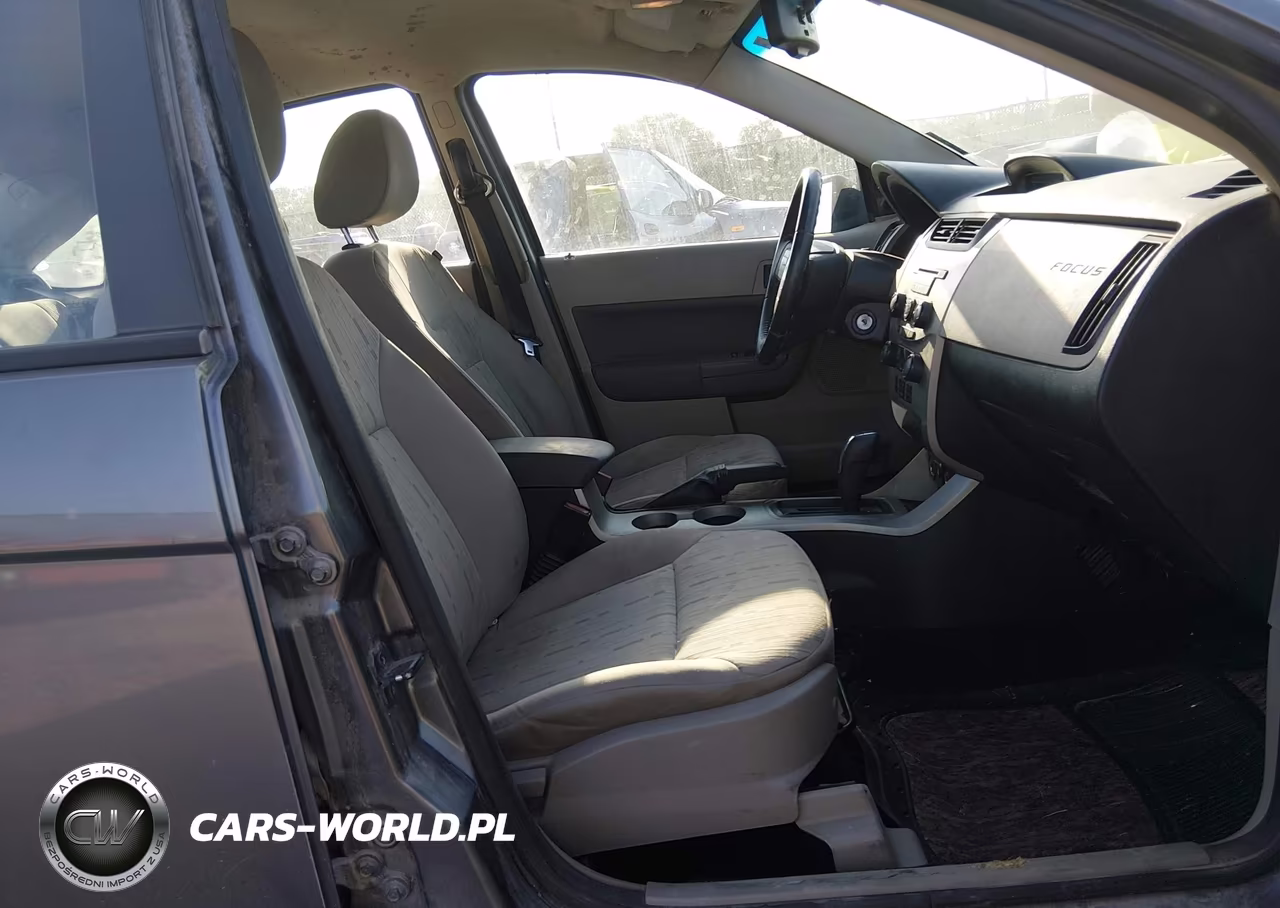 2009 Ford Focus Se VIN:1FAHP35NX9W171875 - 5