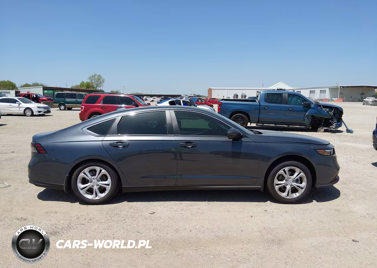 2026 Honda Accord Lx VIN:1HGCY1F24TA037394 - 13