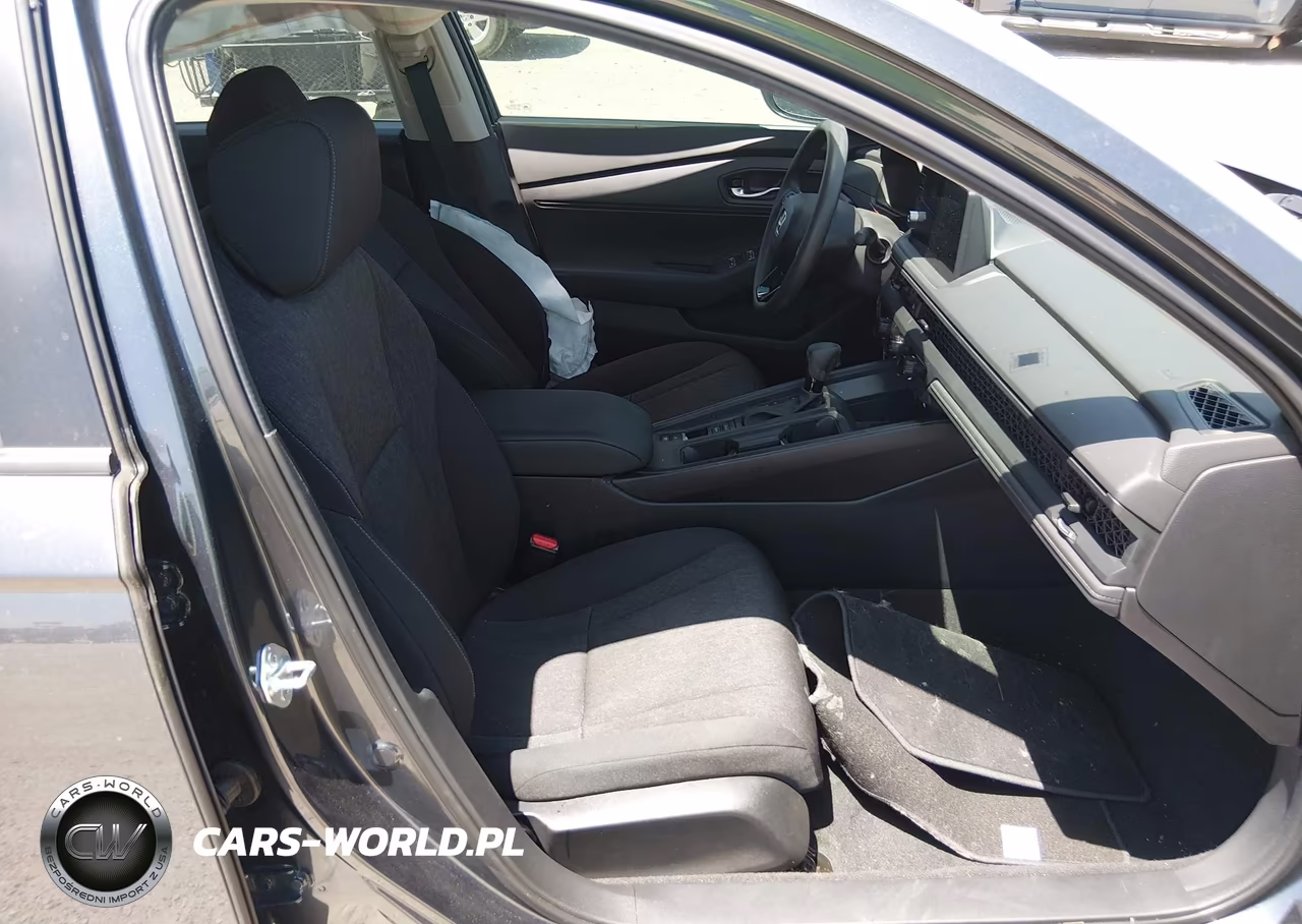 2026 Honda Accord Lx VIN:1HGCY1F24TA037394 - 5