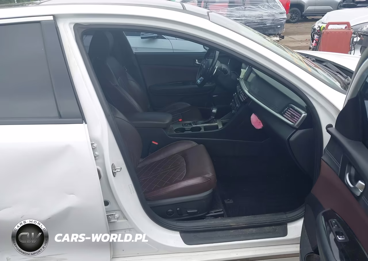2019 Kia Optima VIN:5XXGV4L23KG350339 - 5