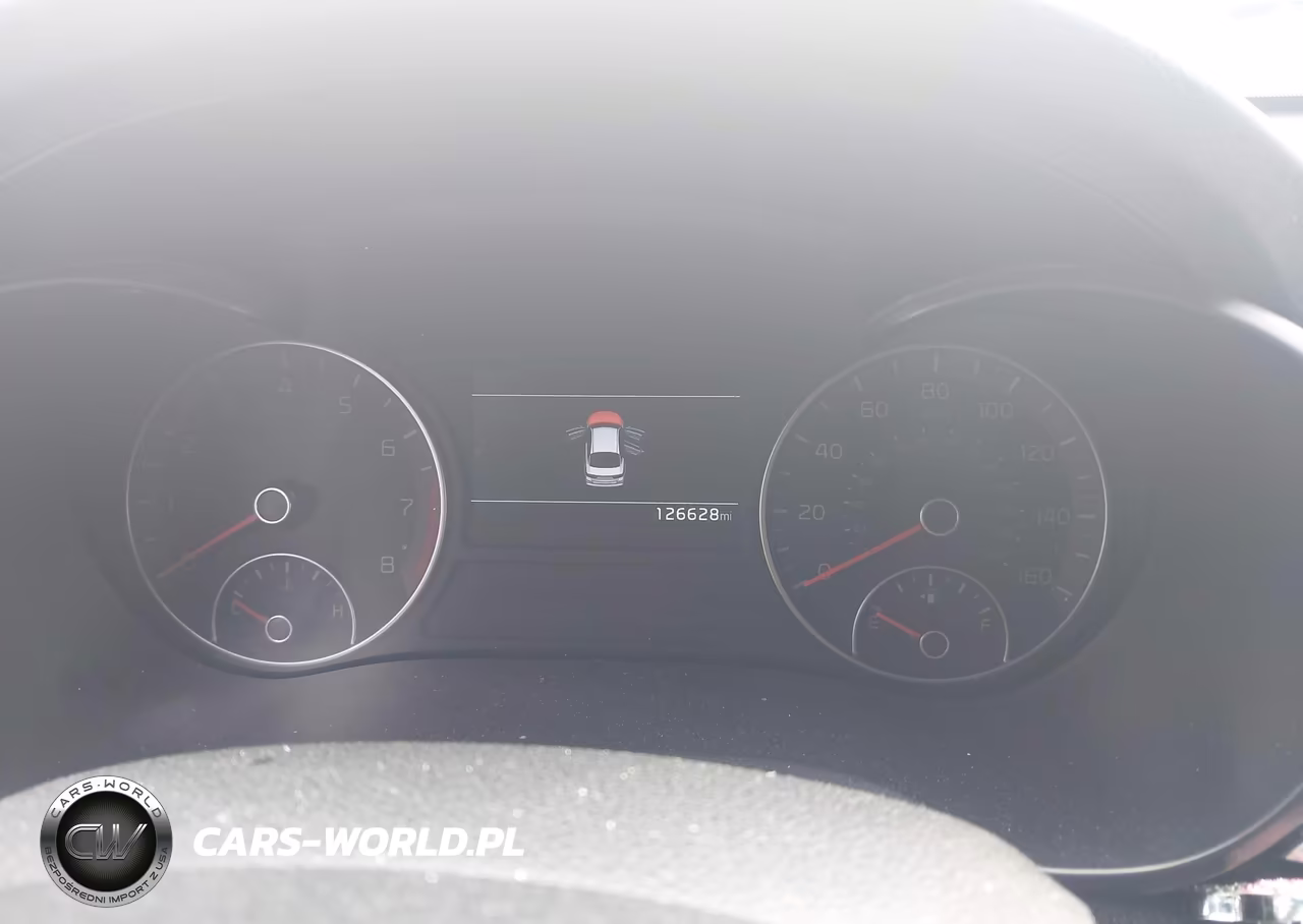 2019 Kia Optima VIN:5XXGV4L23KG350339 - 7
