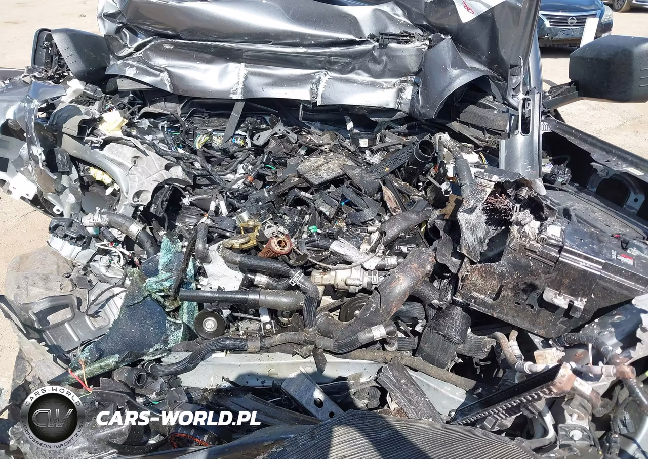 2023 Ford Bronco Black Diamond VIN:1FMEE5BP9PLC16643 - 10