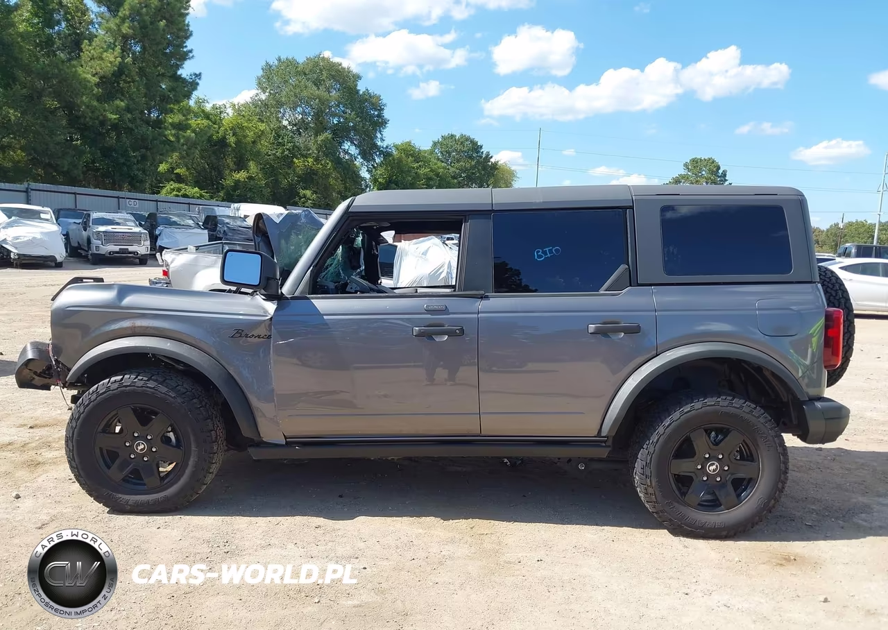 2023 Ford Bronco Black Diamond VIN:1FMEE5BP9PLC16643 - 14