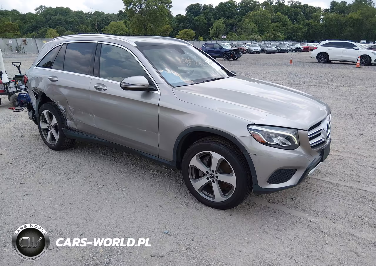 2019 Mercedes-Benz Glc 300 4Matic – zdjęcie 1 z 15