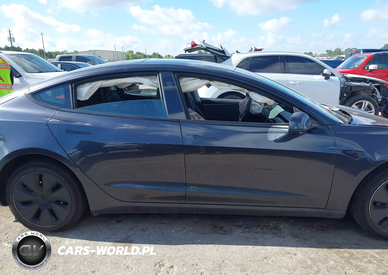 2026 Tesla Model 3 Premium Rear-Wheel Drive-Rear-Wheel Drive VIN:5YJ3E1EA0TF116066 - 11