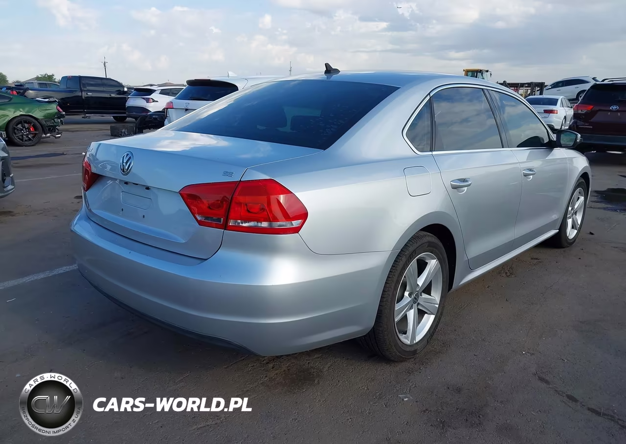 2014 Volkswagen Passat 2.5L Se VIN:1VWBP7A37EC009125 - 4