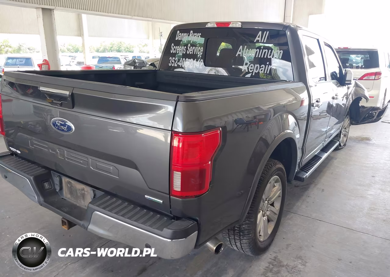 2018 Ford F-150 Lariat VIN:1FTEW1EG5JFD32076 - 4