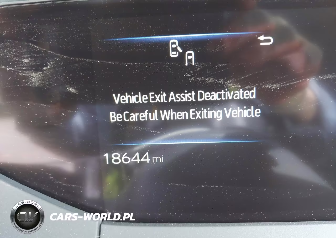 2024 Toyota Prius Le VIN:JTDACAAUXR3035112 - 16