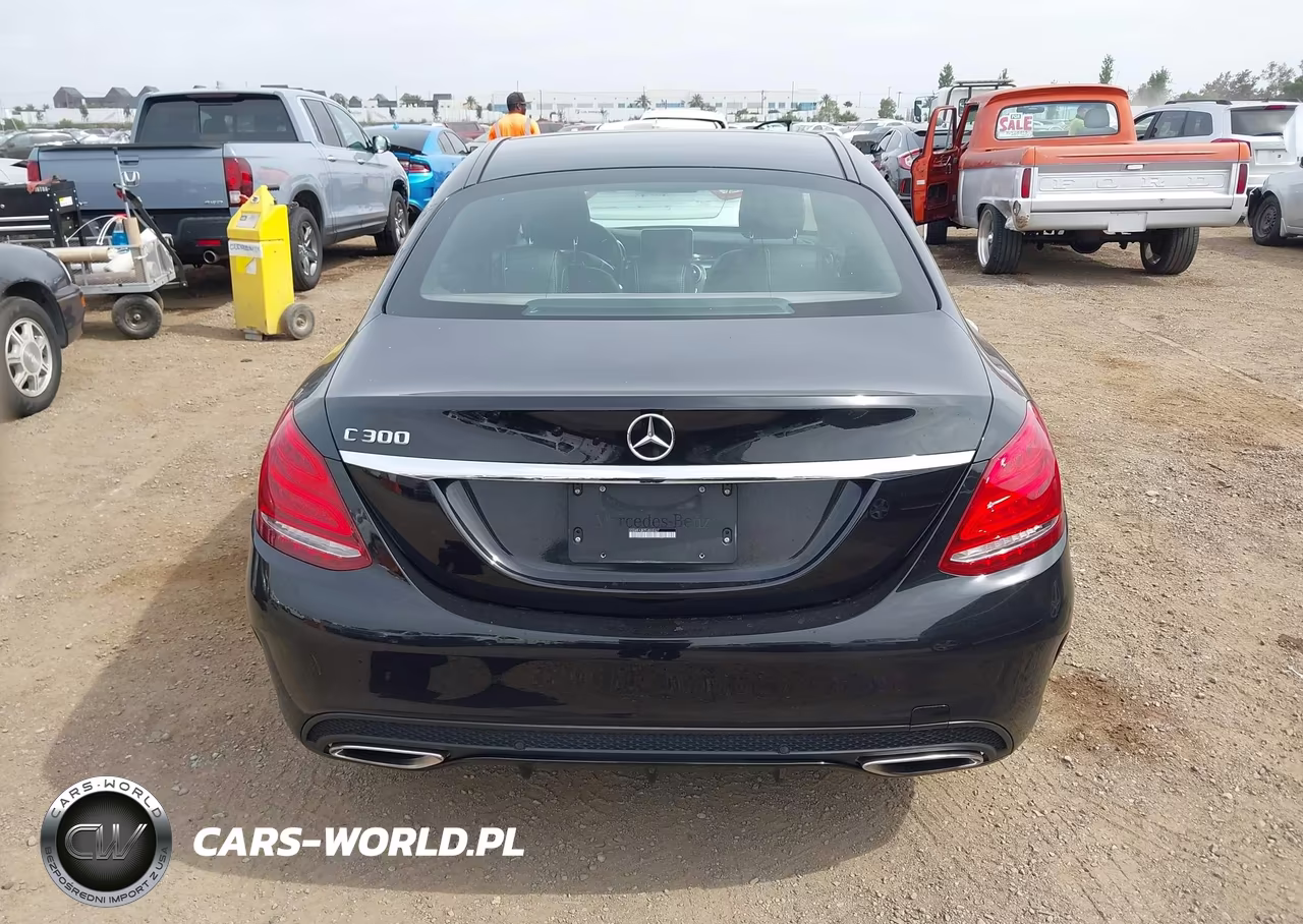 2015 Mercedes-Benz C 300 Sport VIN:55SWF4JB7FU055327 - 16