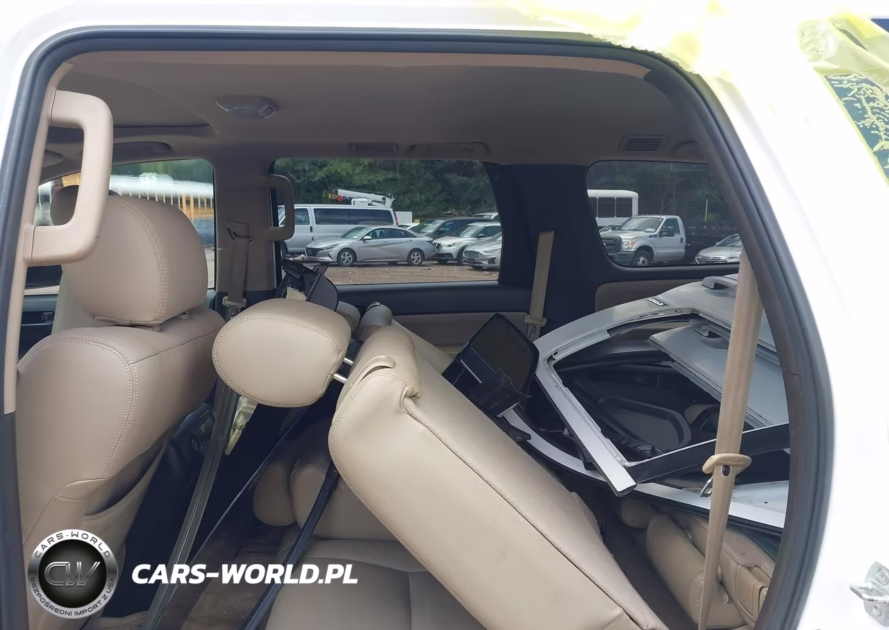 2011 Toyota Sequoia Sr5 5.7L V8 VIN:5TDZY5G10BS033317 - 8