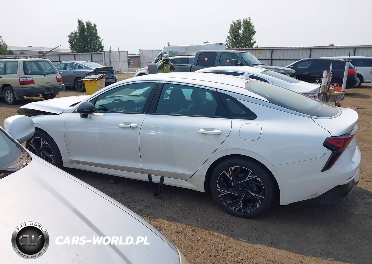 2025 Kia K5 Gt-Line VIN:KNAG64J71S5300441 - 15