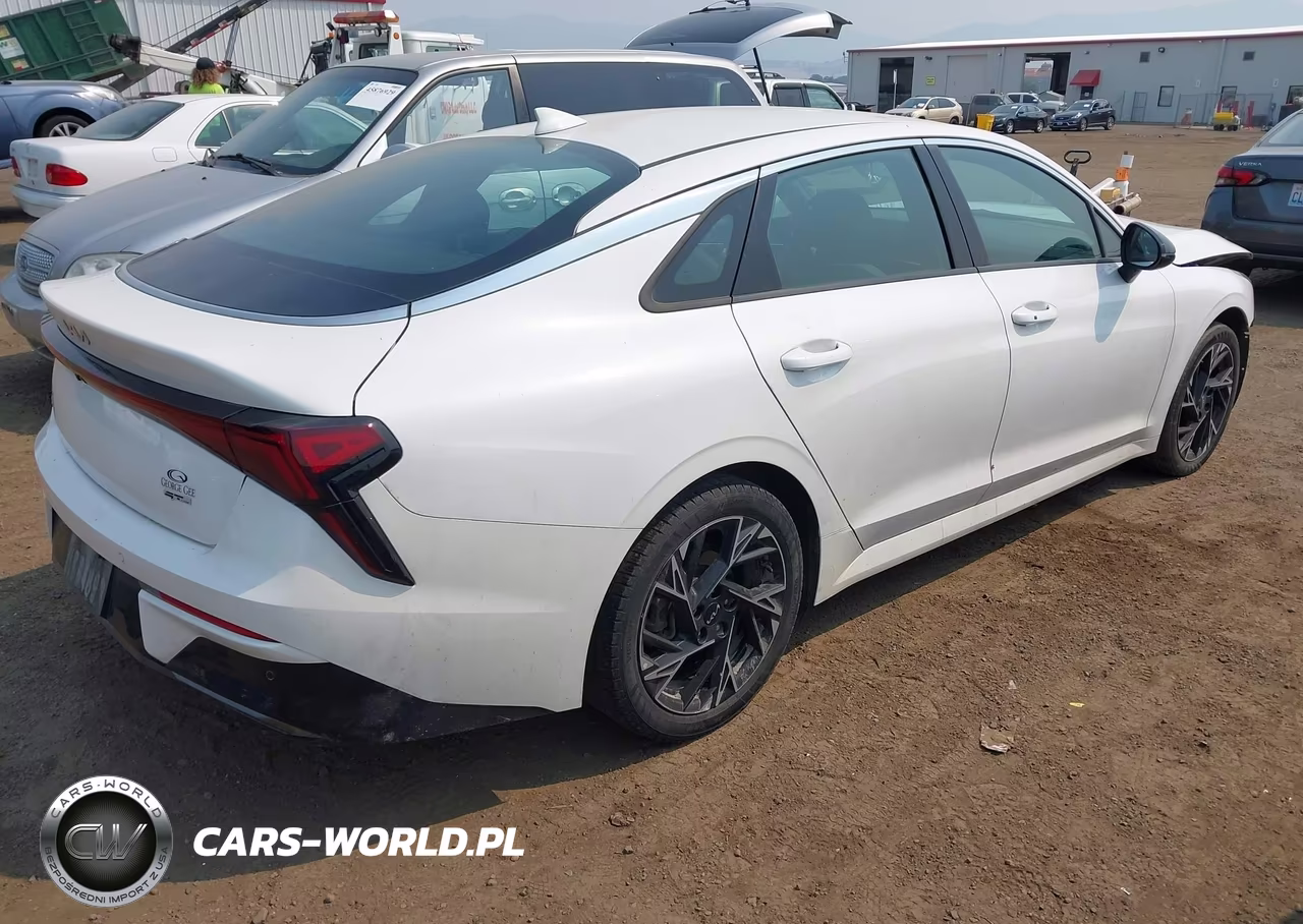 2025 Kia K5 Gt-Line VIN:KNAG64J71S5300441 - 4