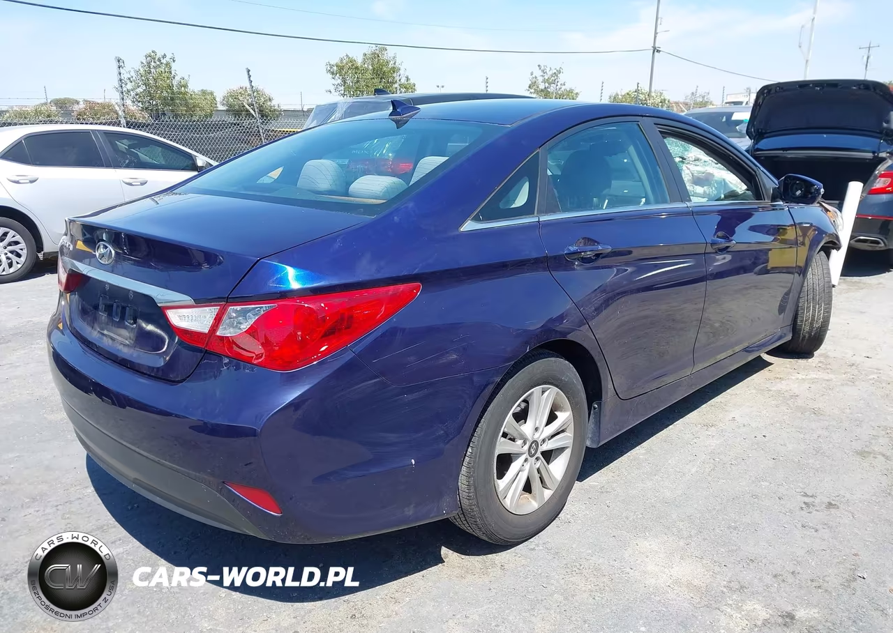 2014 Hyundai Sonata Gls VIN:5NPEB4AC1EH942603 - 4