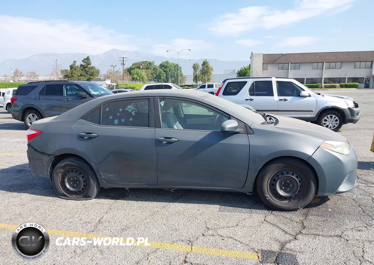 2014 Toyota Corolla Le VIN:5YFBURHE1EP090192 - 13