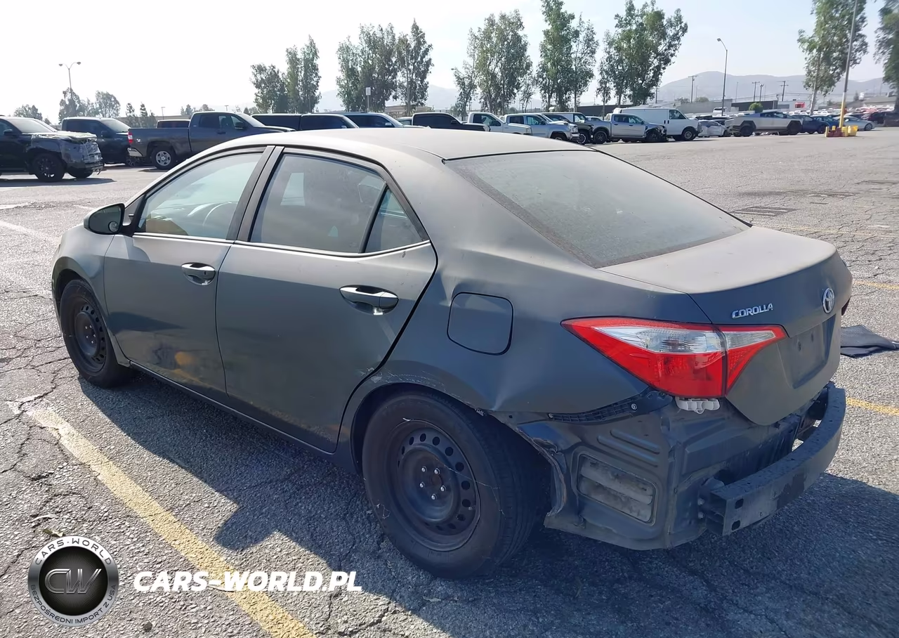 2014 Toyota Corolla Le VIN:5YFBURHE1EP090192 - 3