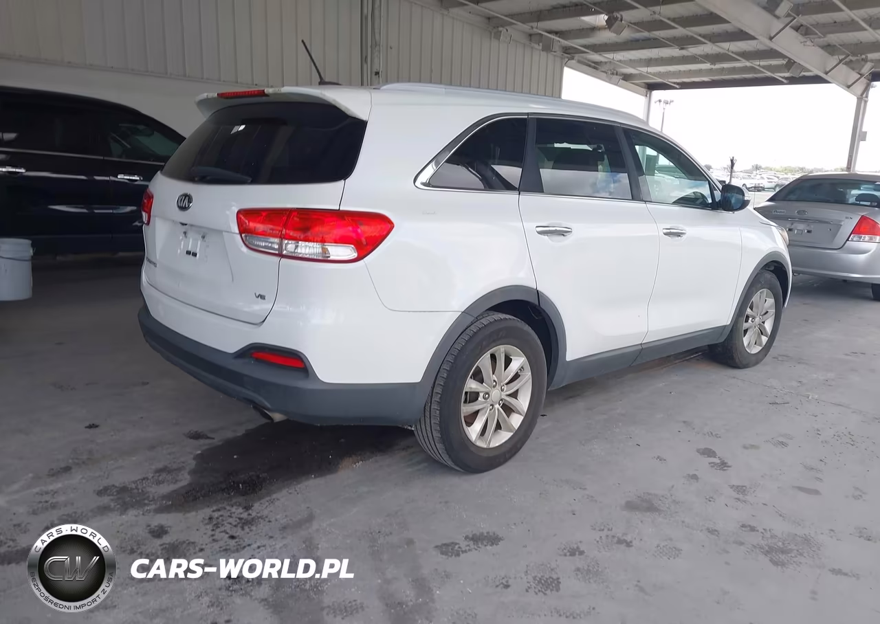 2016 Kia Sorento 3.3L Lx VIN:5XYPG4A54GG157174 - 4