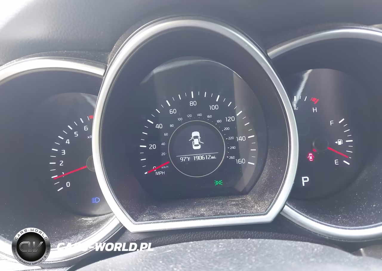 2015 Kia Optima Lx VIN:5XXGM4A74FG463062 - 15