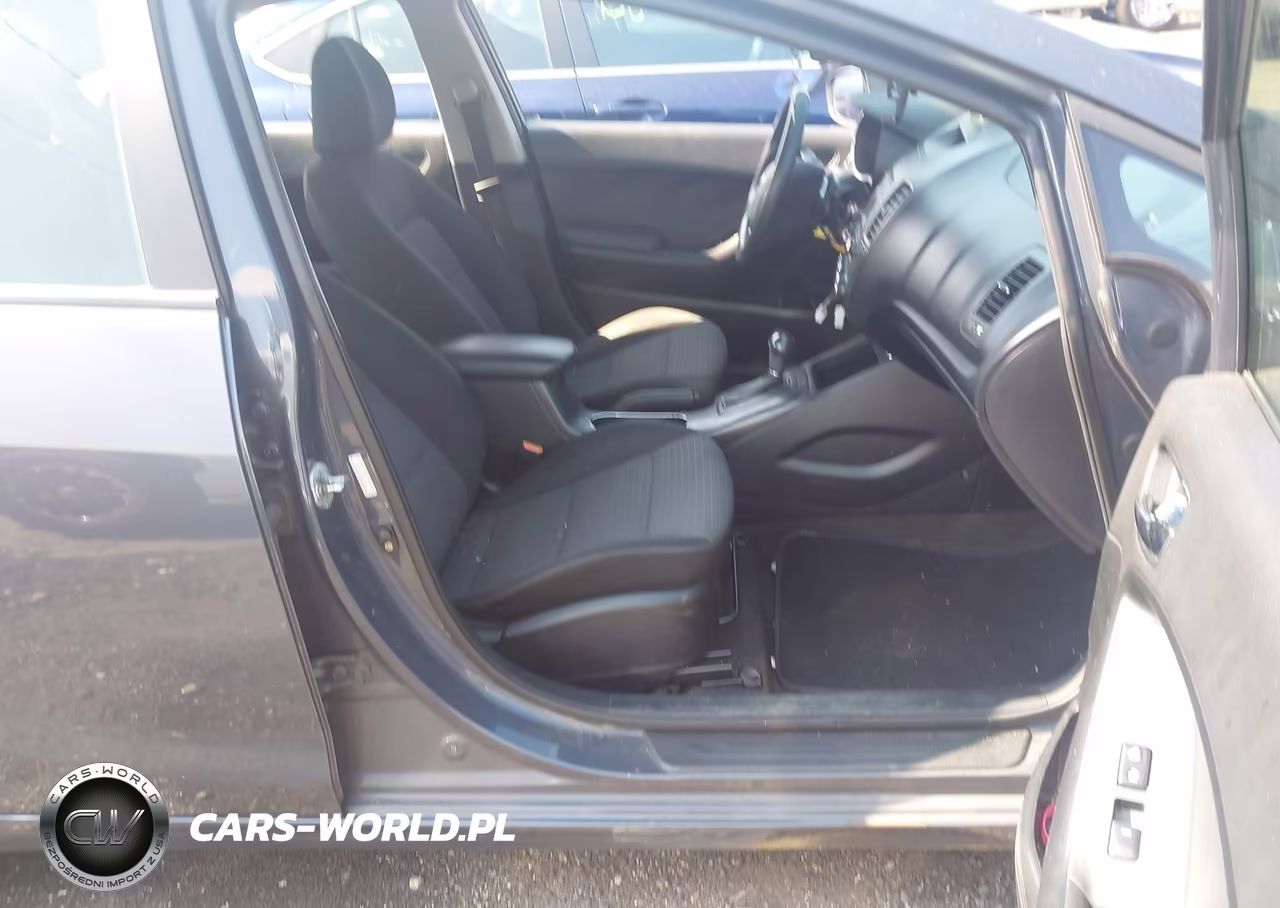 2015 Kia Forte Lx VIN:KNAFX4A60F5426330 - 5
