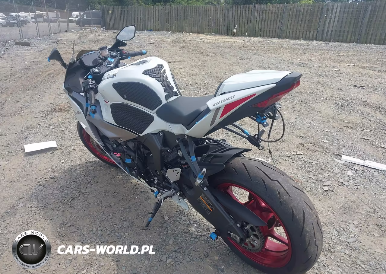 2025 Kawasaki Zx636 K VIN:JKBZXJJ12SA024982 - 3