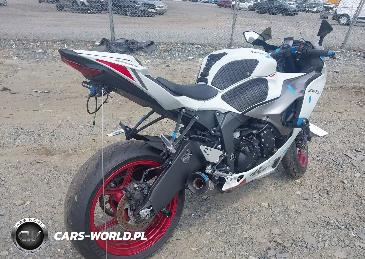 2025 Kawasaki Zx636 K VIN:JKBZXJJ12SA024982 - 4