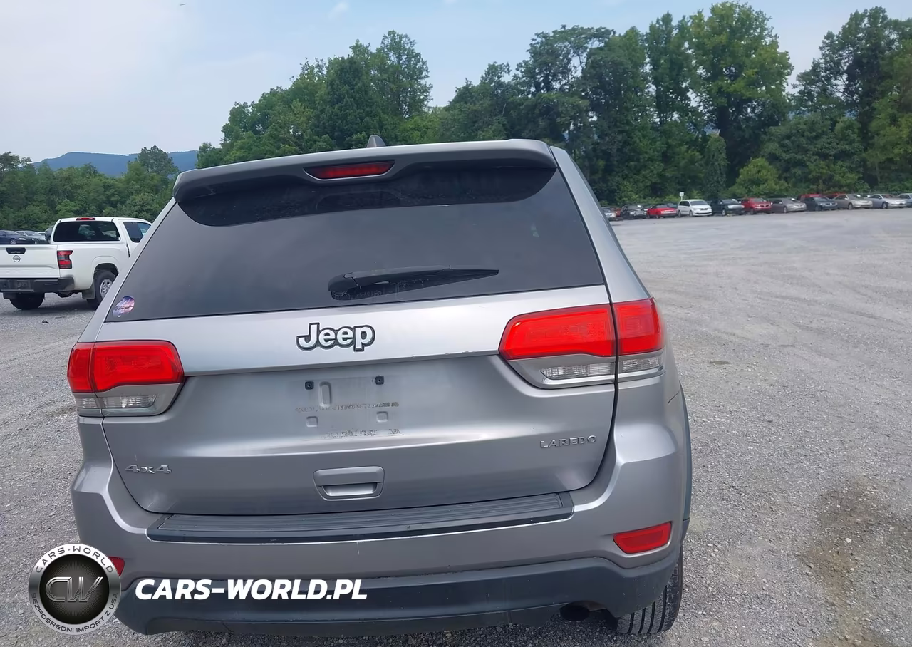 2015 Jeep Grand Cherokee Laredo VIN:1C4RJFAG5FC140426 - 17