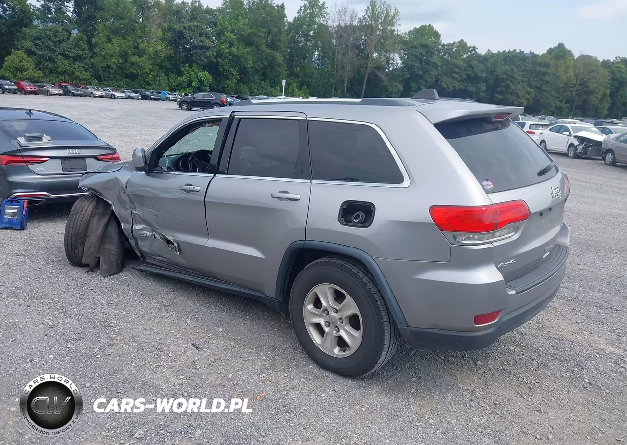 2015 Jeep Grand Cherokee Laredo VIN:1C4RJFAG5FC140426 - 3