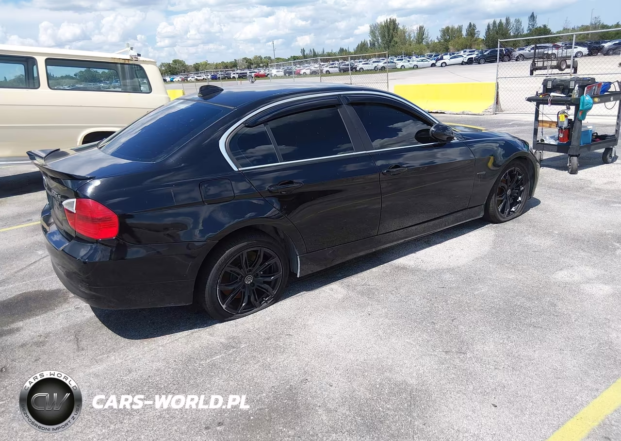 2006 BMW 330Xi VIN:WBAVD33596KV67059 - 4
