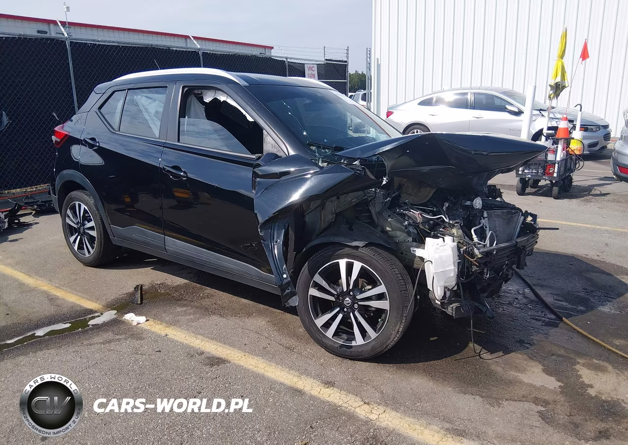 2020 Nissan Kicks Sv Xtronic Cvt