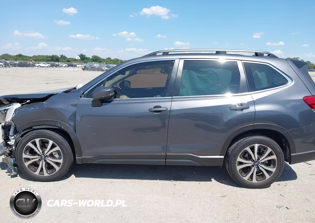 2024 Subaru Forester Limited VIN:JF2SKALC5RH409271 - 13