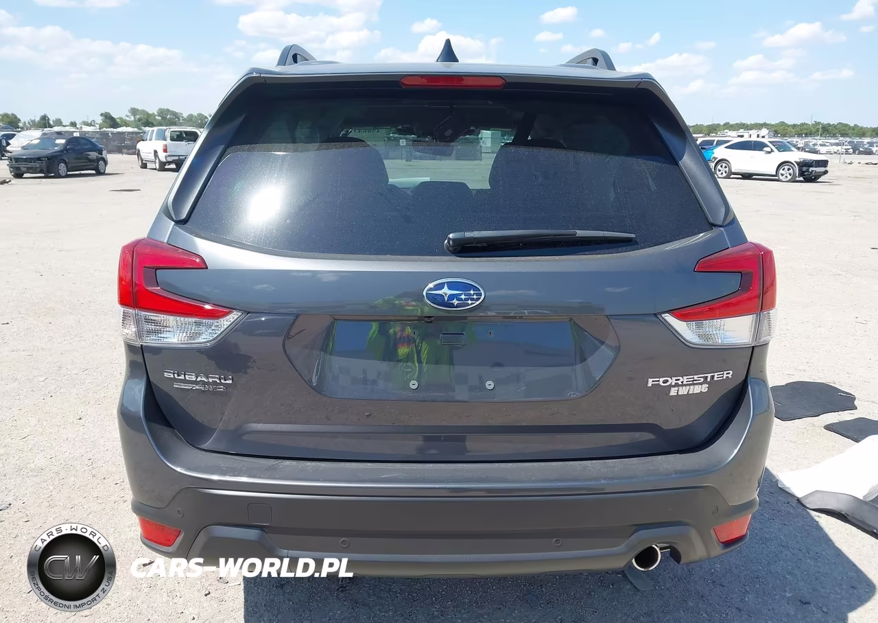2024 Subaru Forester Limited VIN:JF2SKALC5RH409271 - 15