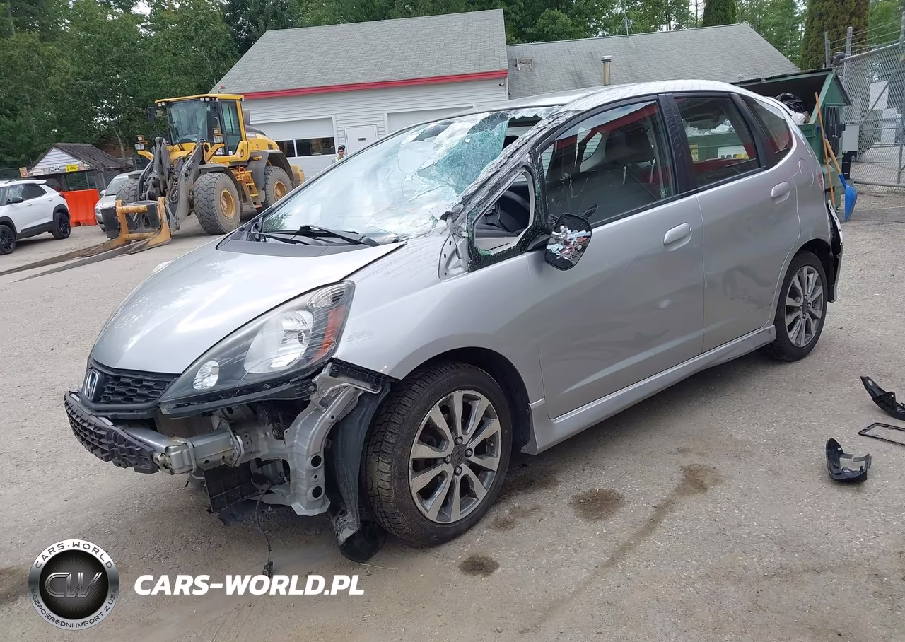 2013 Honda Fit Sport VIN:JHMGE8H59DC062983 - 2