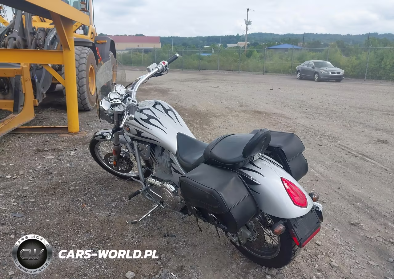 2003 Victory Motorcycles Vegas VIN:5VPGB16D233004399 - 3