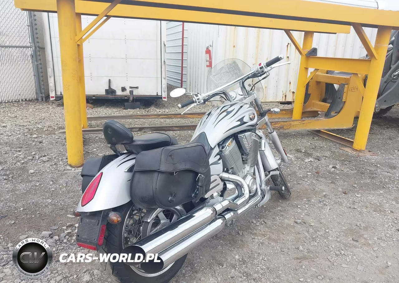 2003 Victory Motorcycles Vegas VIN:5VPGB16D233004399 - 4