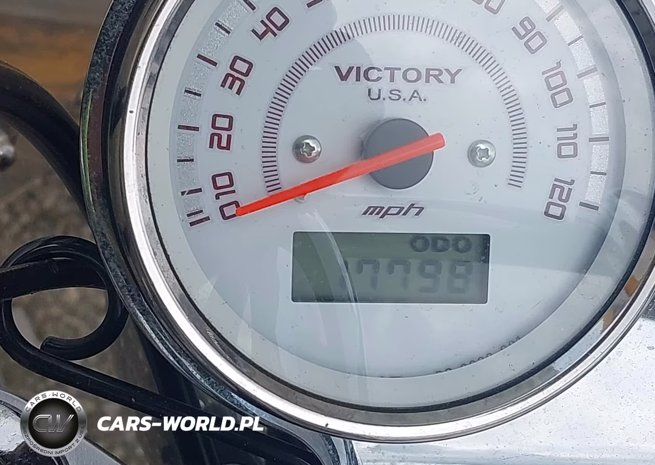 2003 Victory Motorcycles Vegas VIN:5VPGB16D233004399 - 7