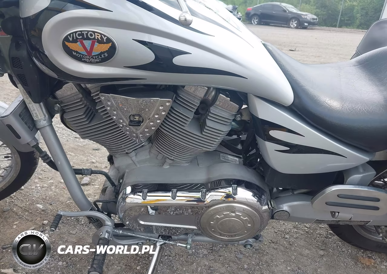 2003 Victory Motorcycles Vegas VIN:5VPGB16D233004399 - 9