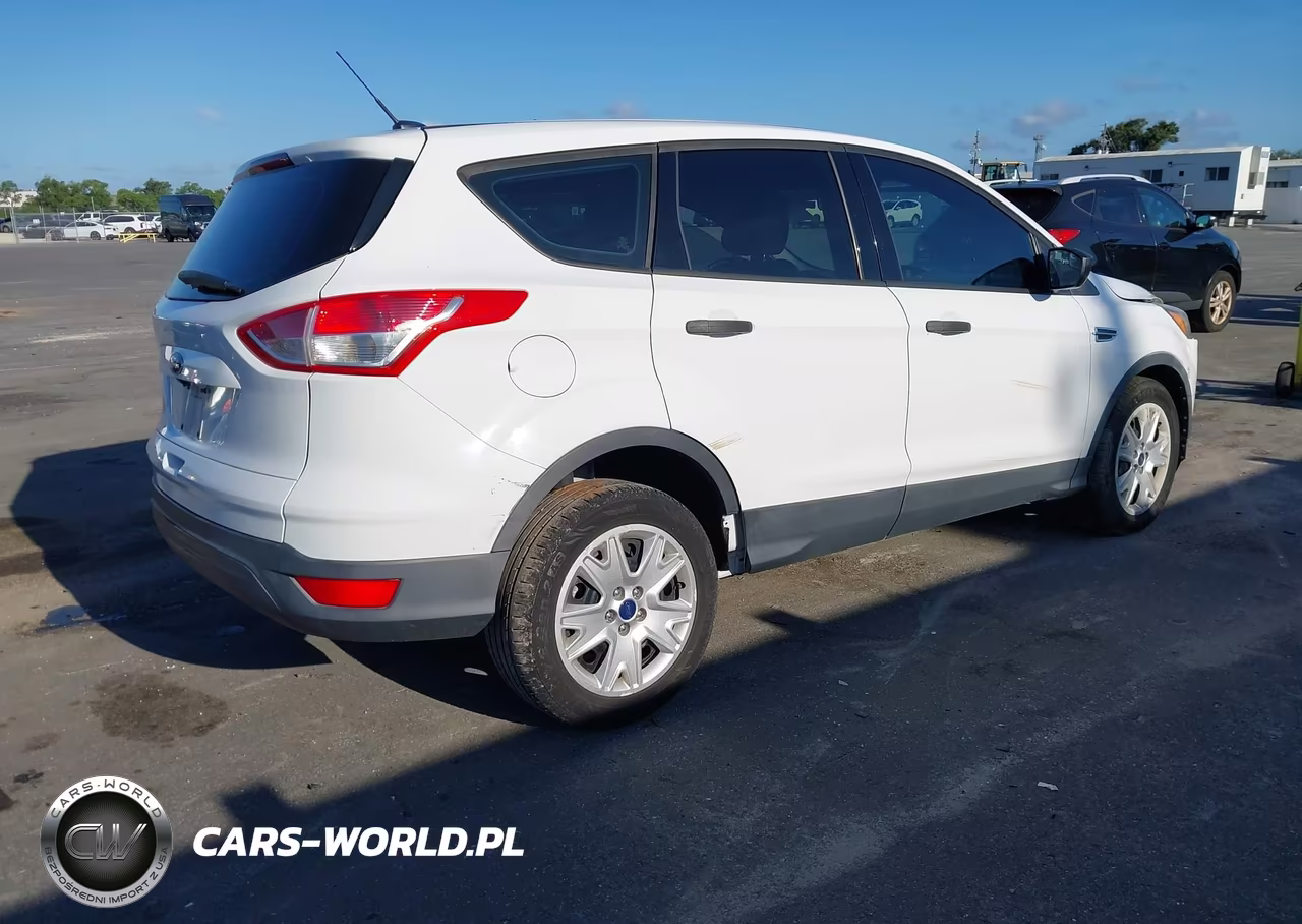 2016 Ford Escape S VIN:1FMCU0F76GUA03988 - 4