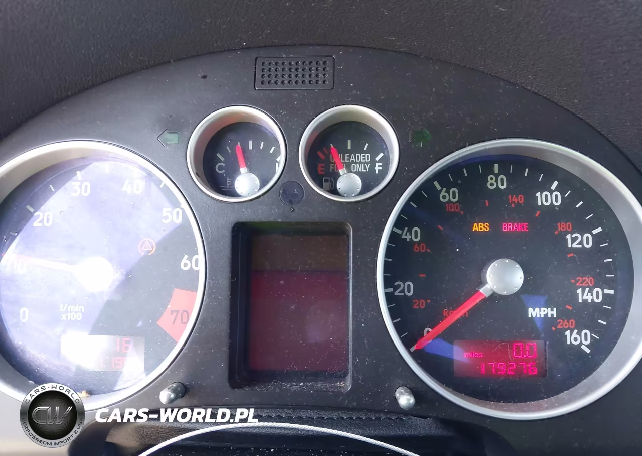 2000 Audi Tt VIN:TRUTC28N7Y1000346 - 7