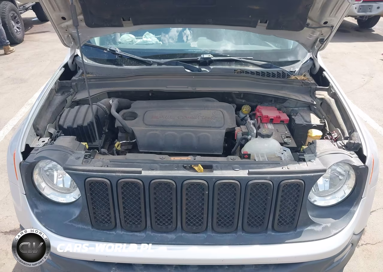 2018 Jeep Renegade Sport 4X4 VIN:ZACCJBAB7JPH40422 - 10